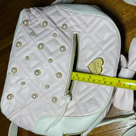 🎀Betsy Johnson Backpack with cute Bow handle🎀 - Picture 10 of 11